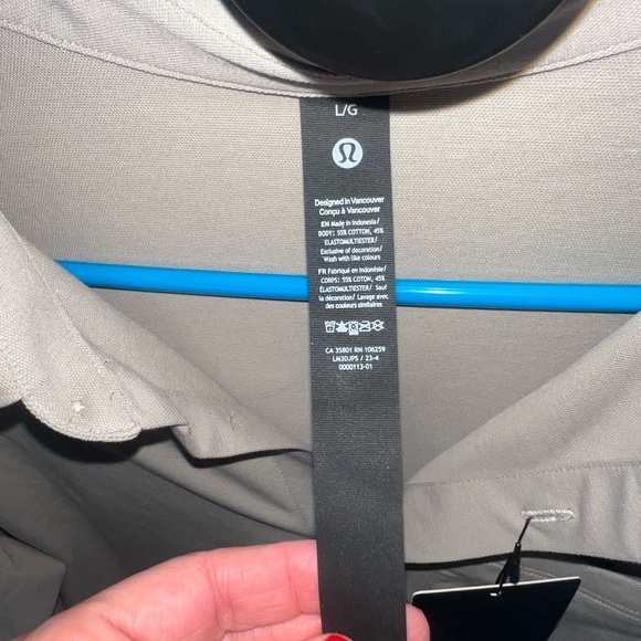 lululemon athletica Casual Button Down Shirt commision long sleeve - Picture 5 of 5